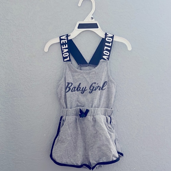 ONE YEAR OLD GIRL CLOTHES - Picture 8 of 17